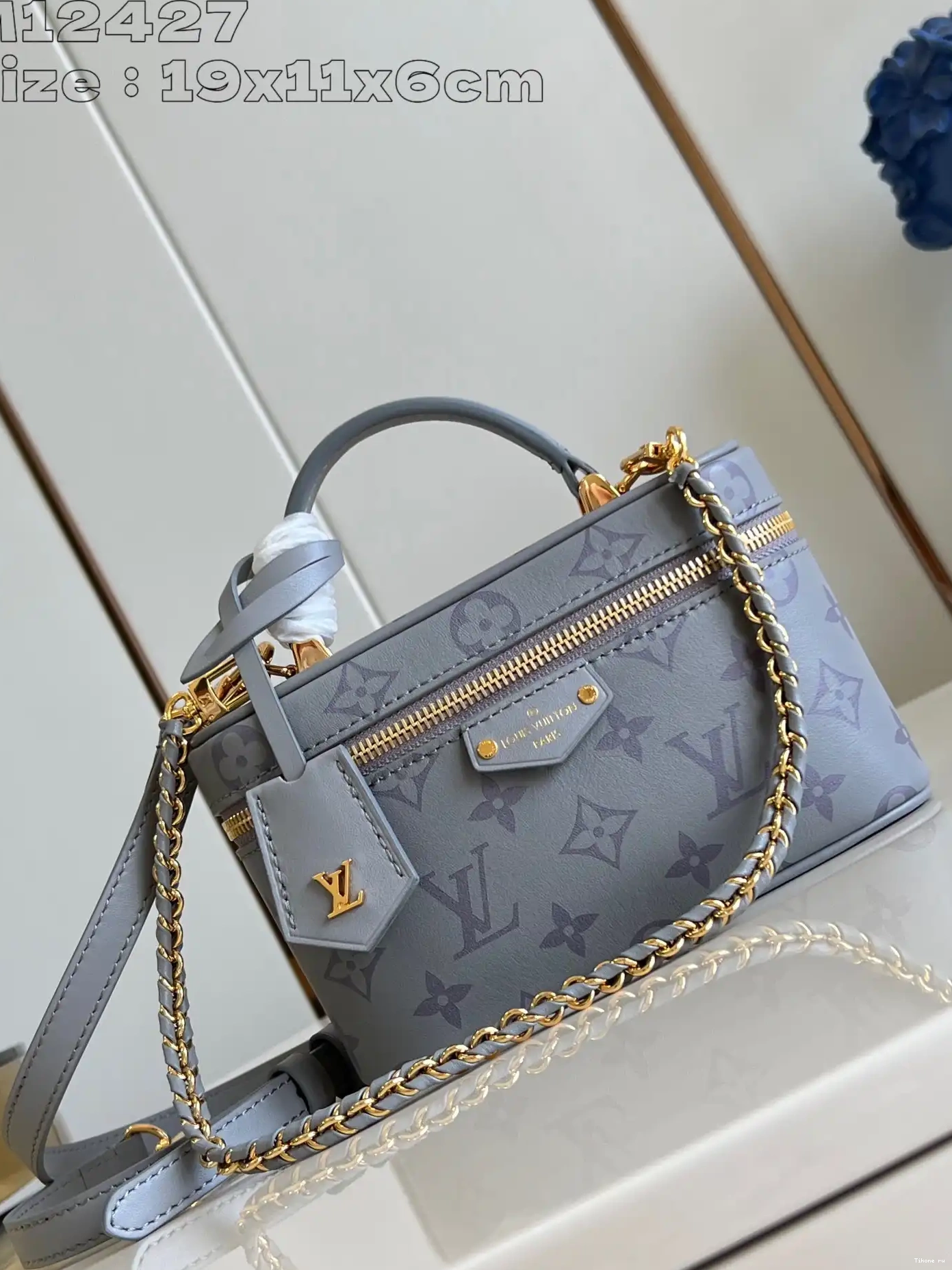 Affordable VUITTON Vanity CM LOUIS Pouch-19 x 11.5 6.5 x Chain 0615